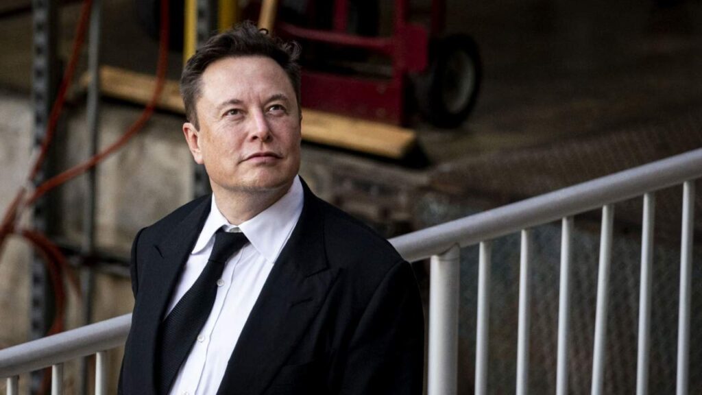 Why Elon Musk Just Offered This Teen $5,000 To Delete His Twitter